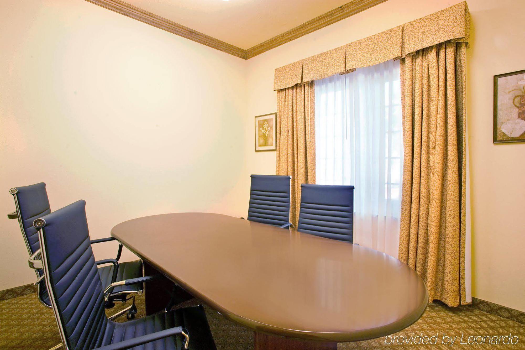 Holiday Inn Express Hotel & Suites Rio Grande City, An Ihg Hotel Kemudahan gambar